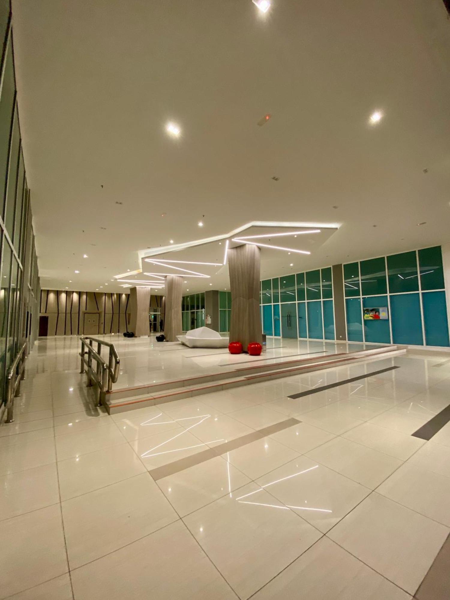 Infinite Pool! In Homestay Kuala Lumpur